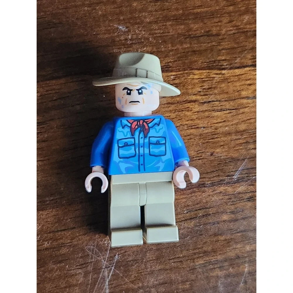 Lego Dr. Alan Grant 76956 JW096 Jurassic Park Jurassic World Minifigure T Rex